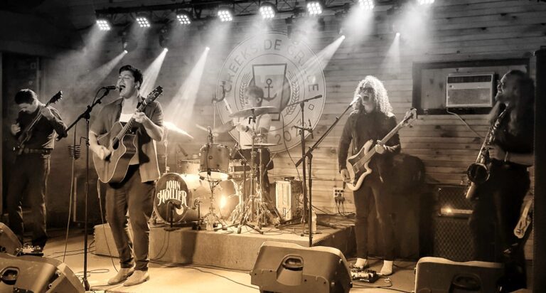 John Hollier & the Rêverie